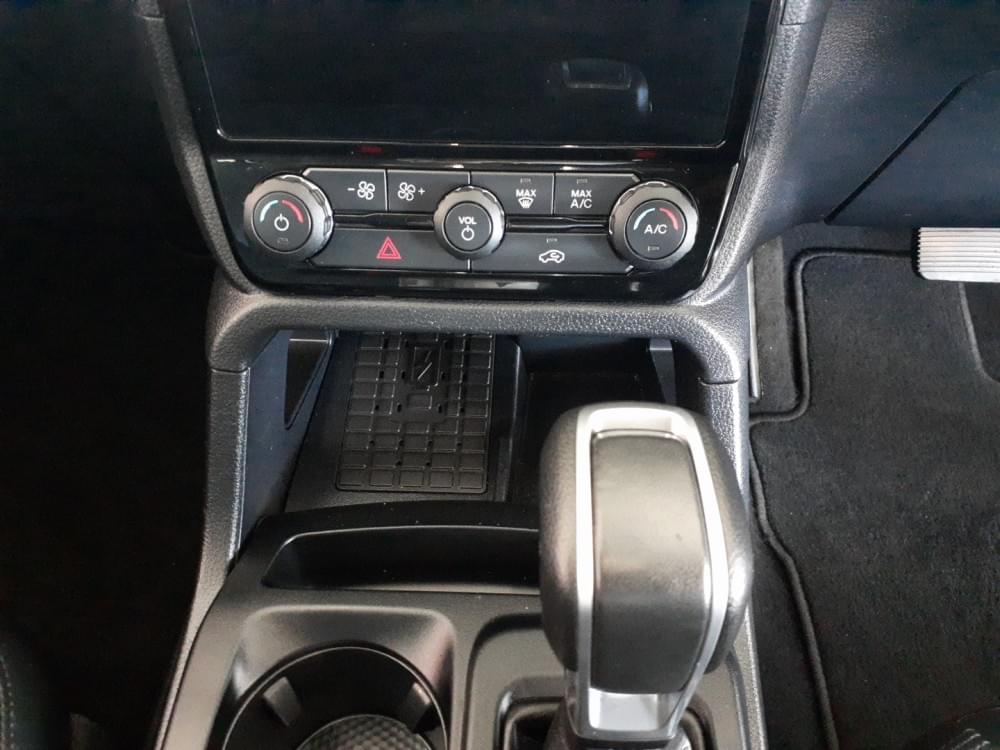 Ford Everest 2.0 Xlt 4X2 At