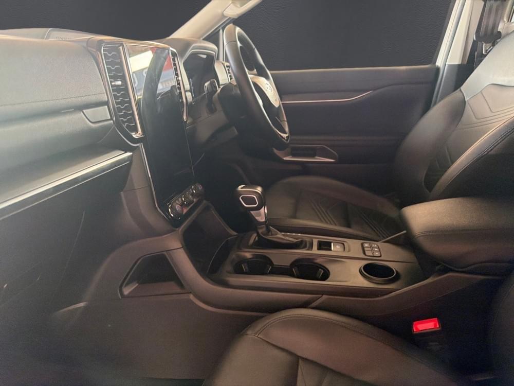 Ford Everest 2.0 Xlt 4X4 At