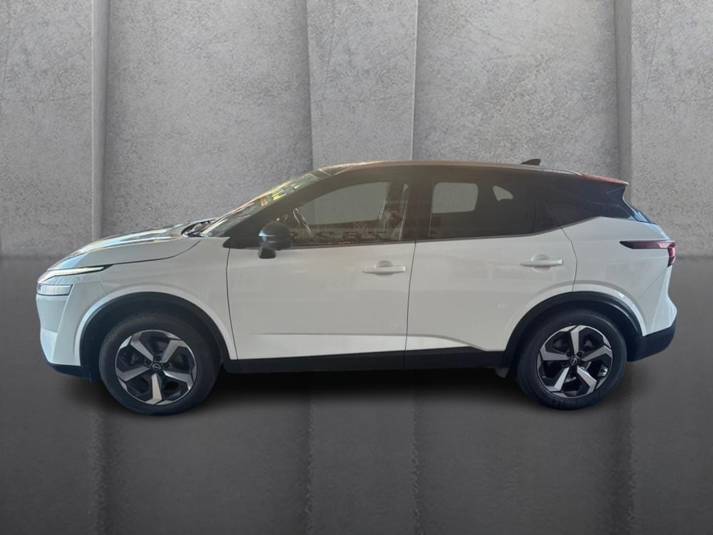 Nissan Qashqai 1.3T Acenta Xtronic 2-Tone