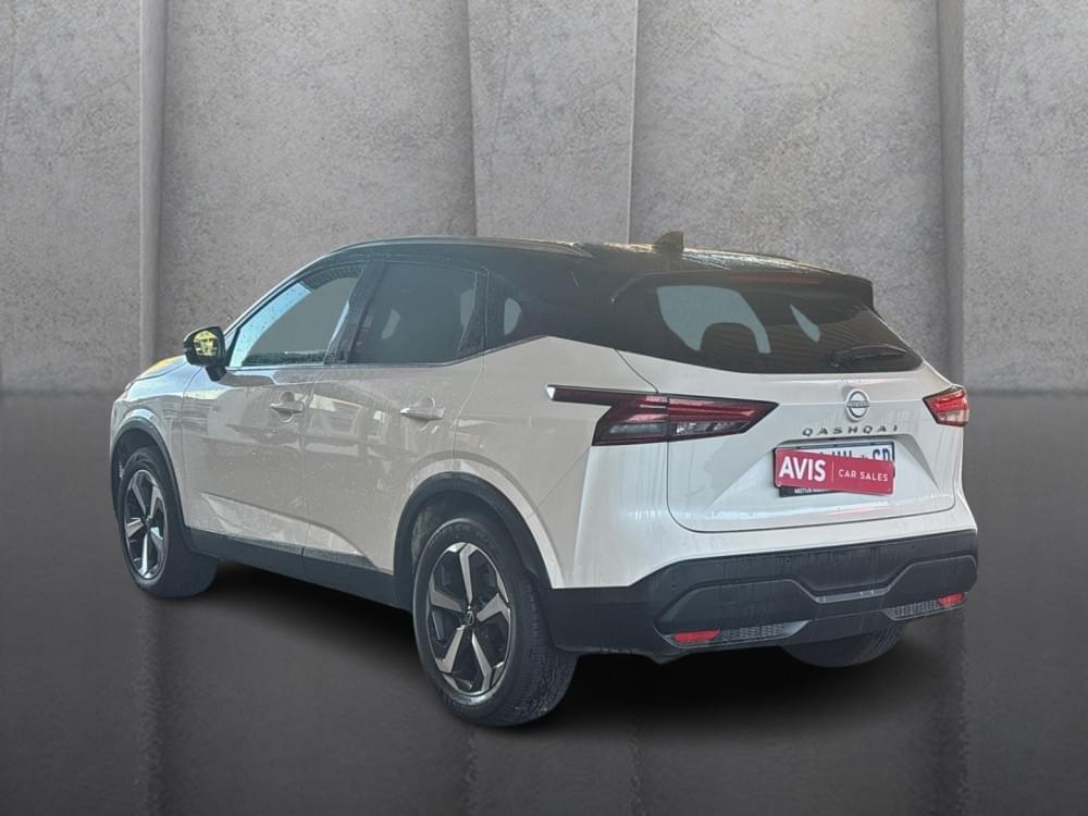 Nissan Qashqai 1.3T Acenta Xtronic 2-Tone