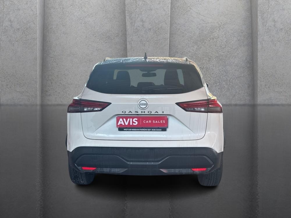 Nissan Qashqai 1.3T Acenta Xtronic 2-Tone