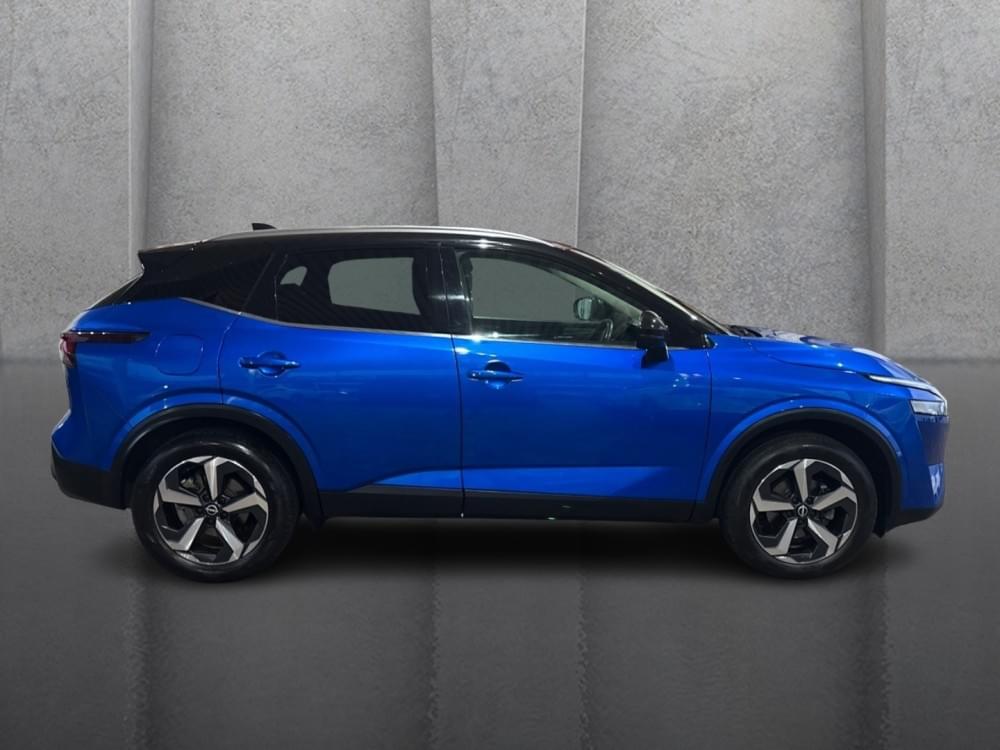 Nissan Qashqai 1.3T Acenta Xtronic 2-Tone