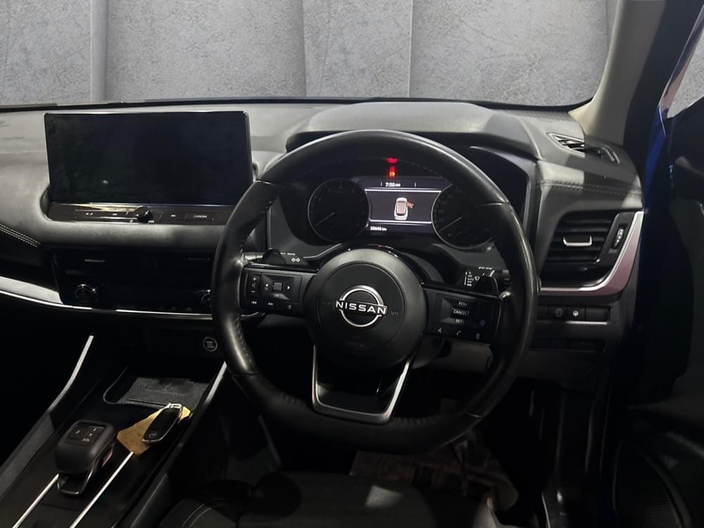 Nissan Qashqai 1.3T Acenta Xtronic 2-Tone