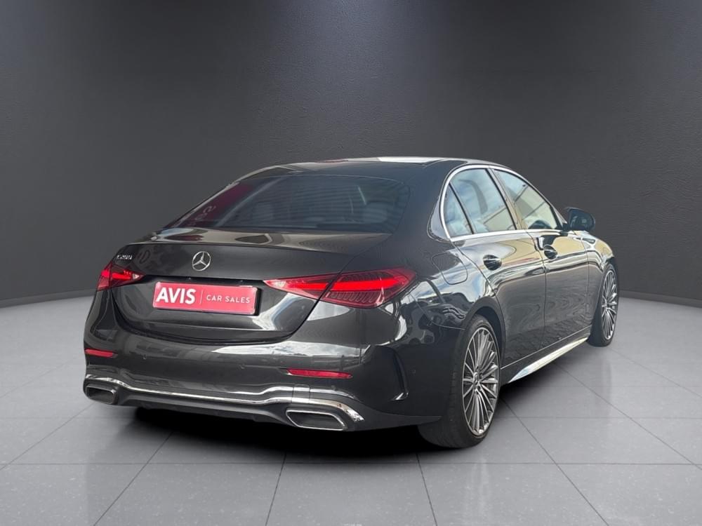 Mercedes Benz C-Class Sedan 200