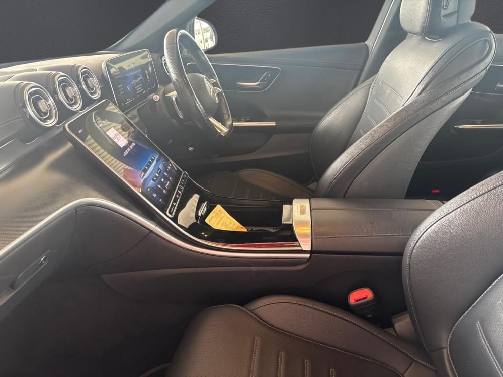 Mercedes Benz C-Class Sedan 200