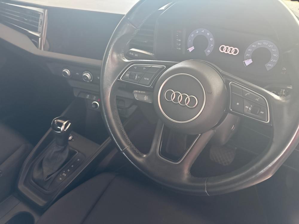 Audi A1 Sportback 30 Tfsi S Tronic