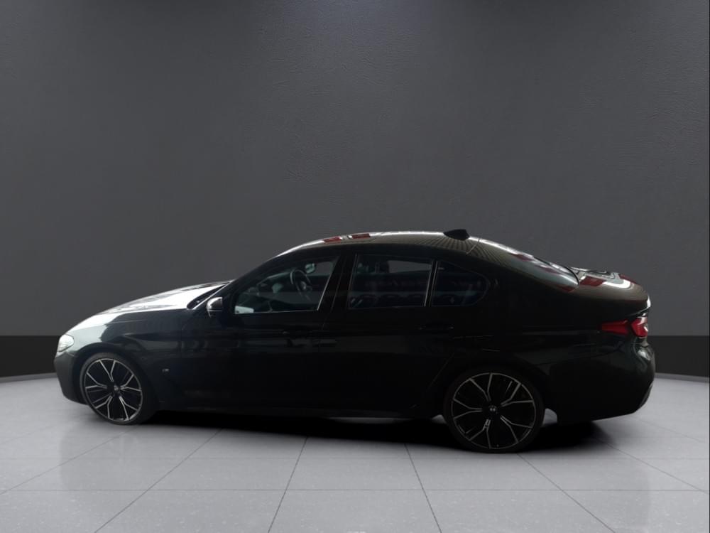 Bmw 5 Series Sedan 520D M Sport Steptronic