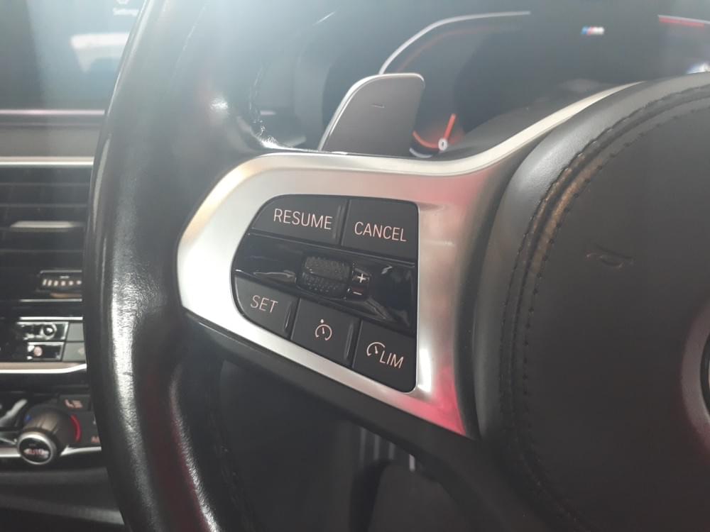 Bmw 5 Series Sedan 520D M Sport Steptronic