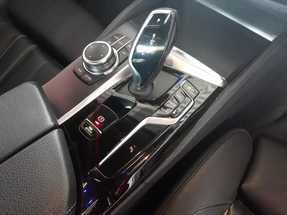 Bmw 5 Series Sedan 520D M Sport Steptronic