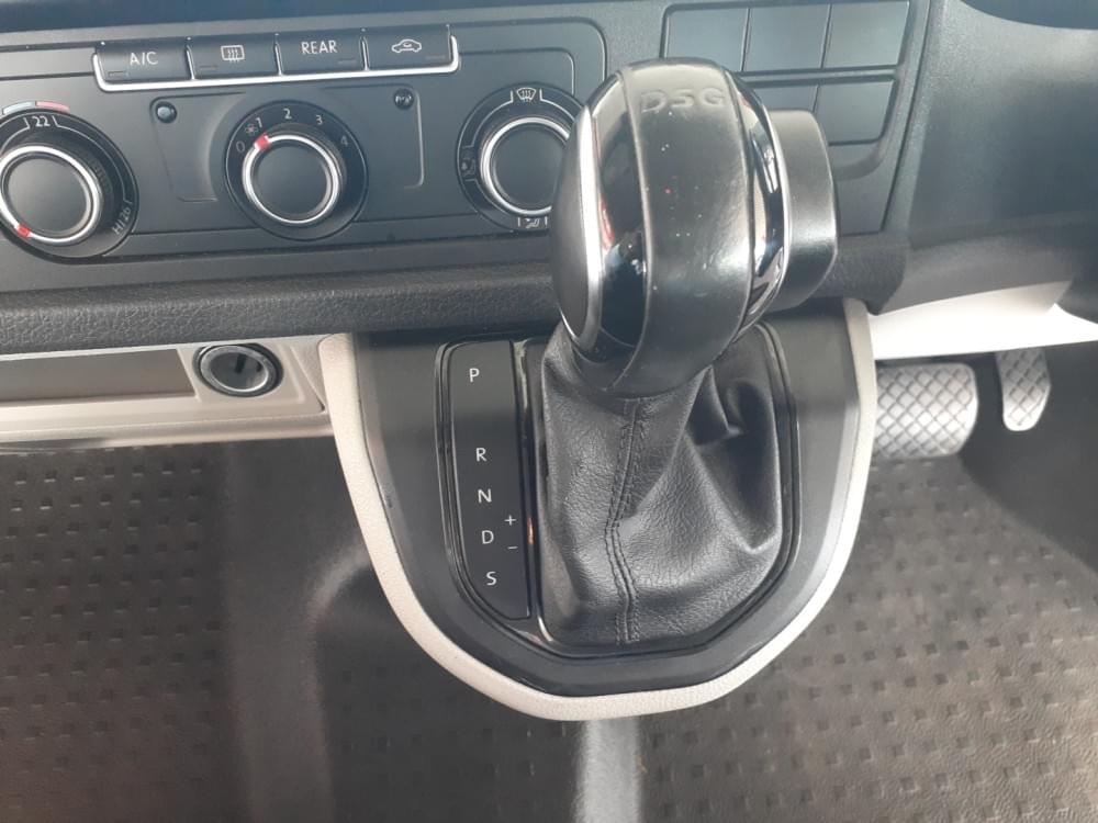 Volkswagen T6 Kombi 2.0 Tdi Swb Trendline Dsg