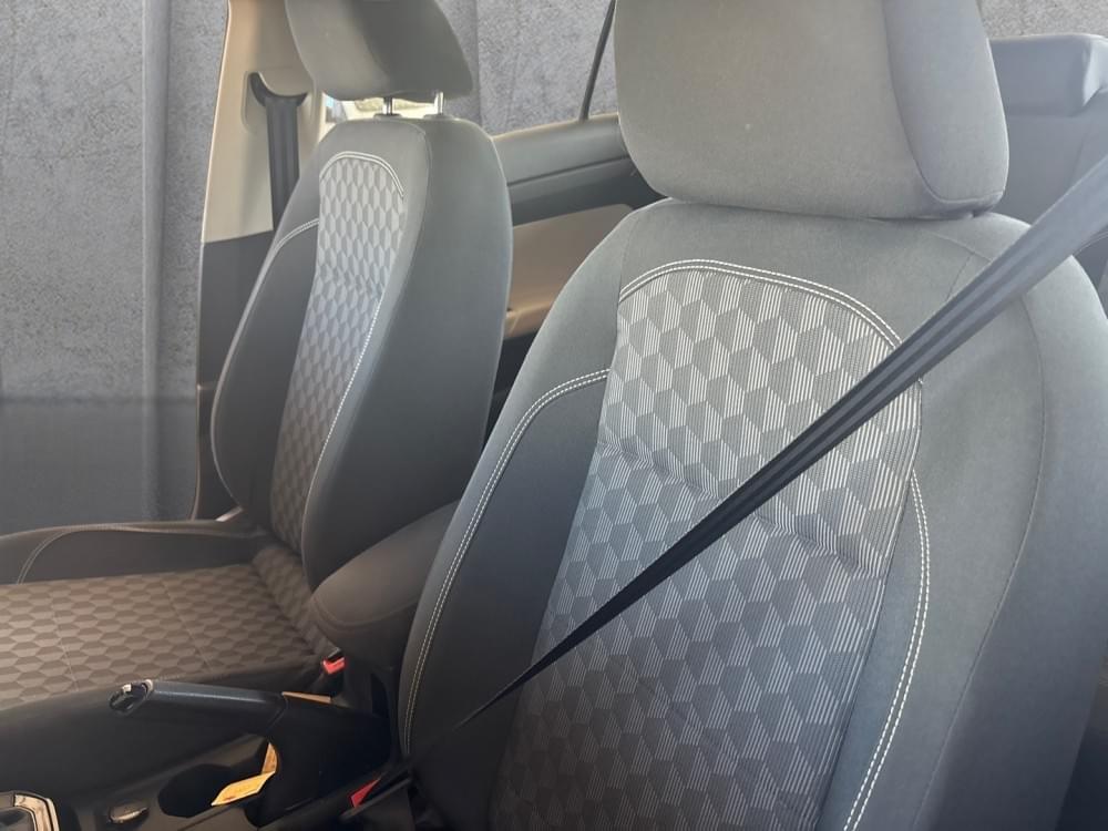 Volkswagen Polo Sedan 1.6 Life