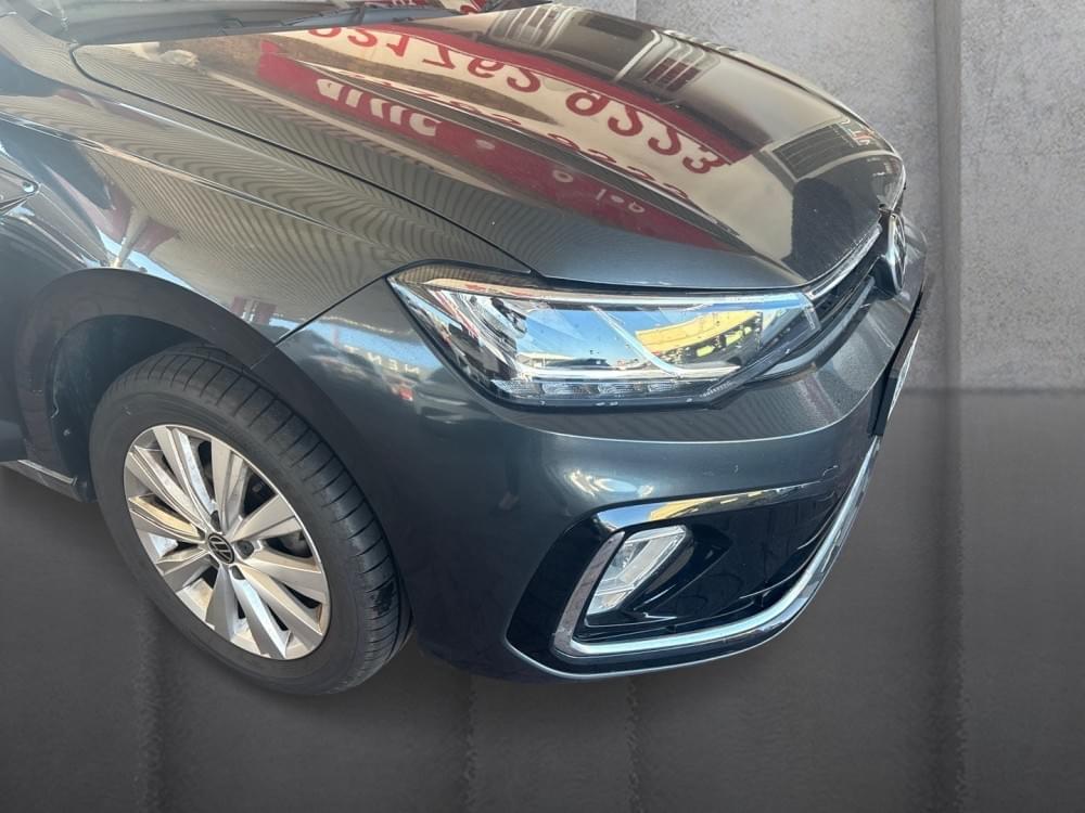 Volkswagen Polo Sedan 1.6 Life