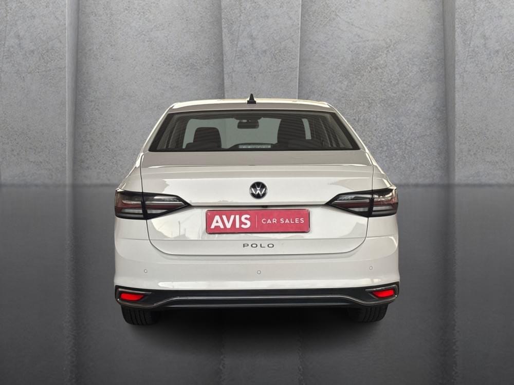 Volkswagen Polo Sedan 1.6 Life Tiptronic