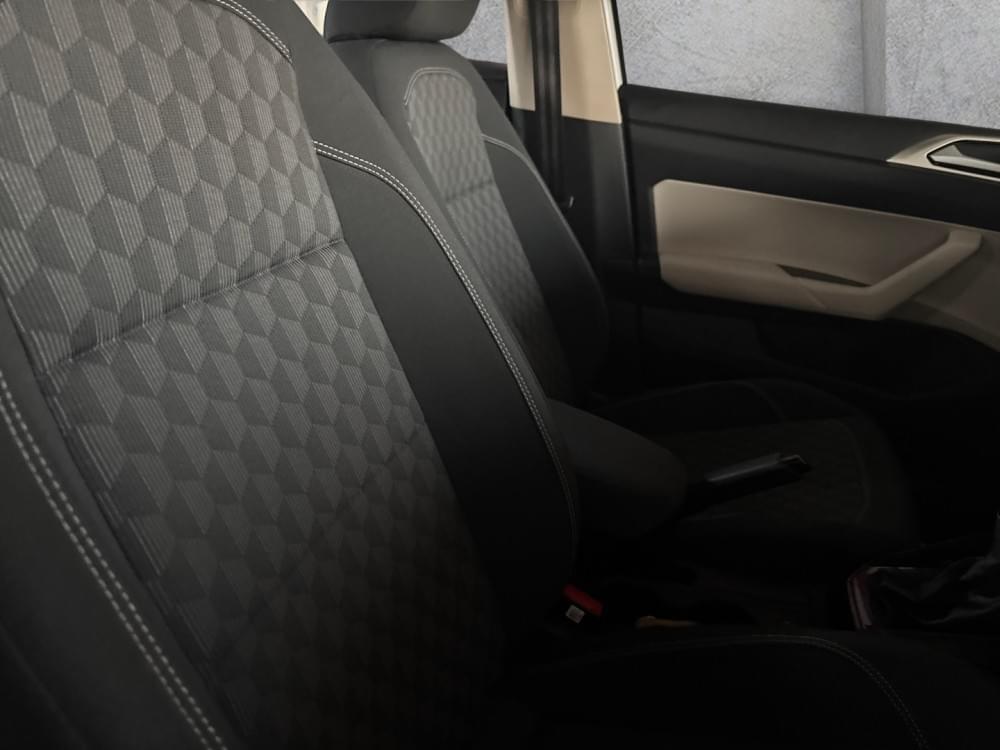 Volkswagen Polo Sedan 1.6 Life Tiptronic