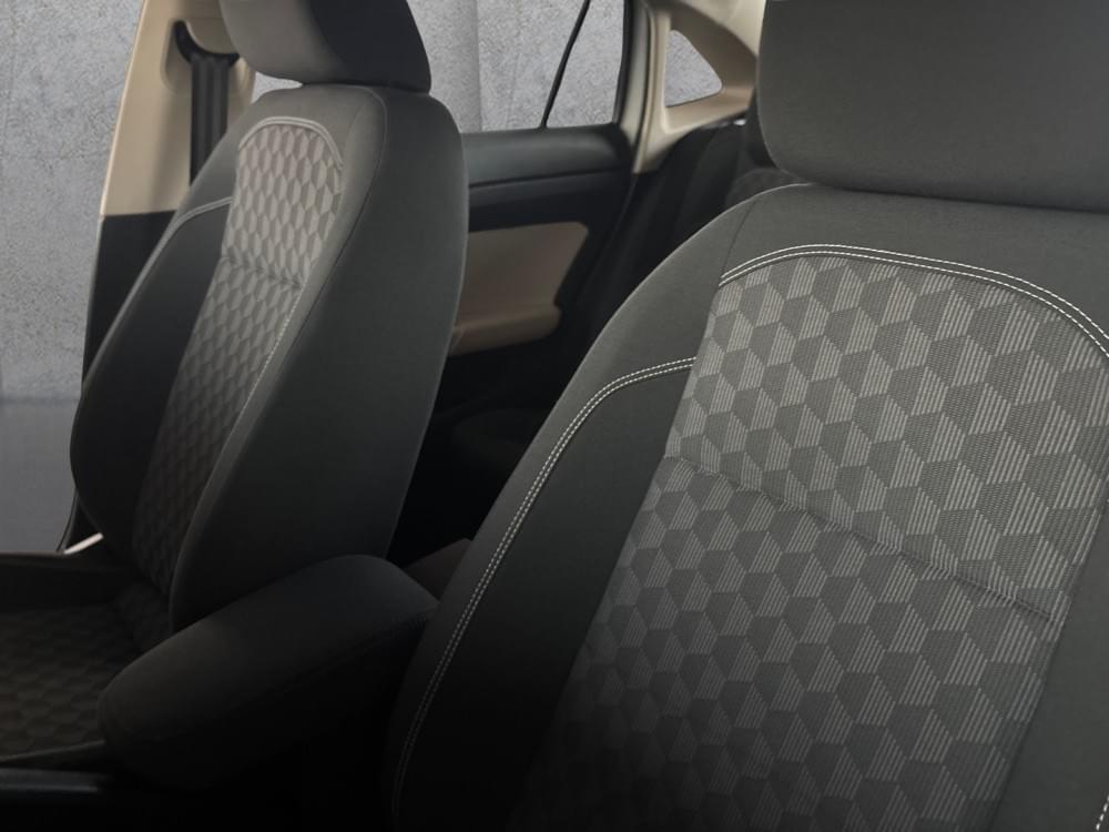 Volkswagen Polo Sedan 1.6 Life Tiptronic