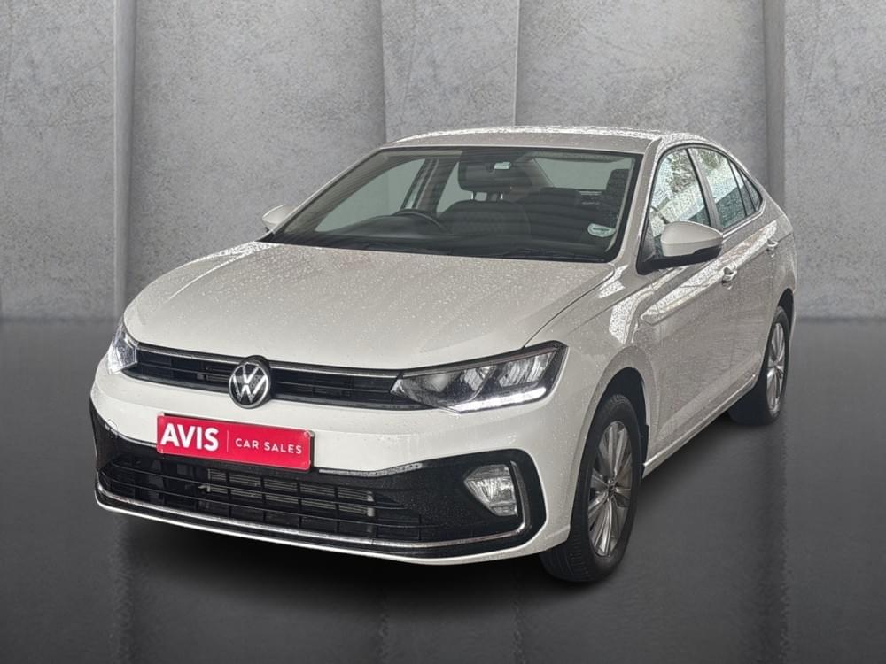 Volkswagen Polo Sedan 1.6 Life Tiptronic