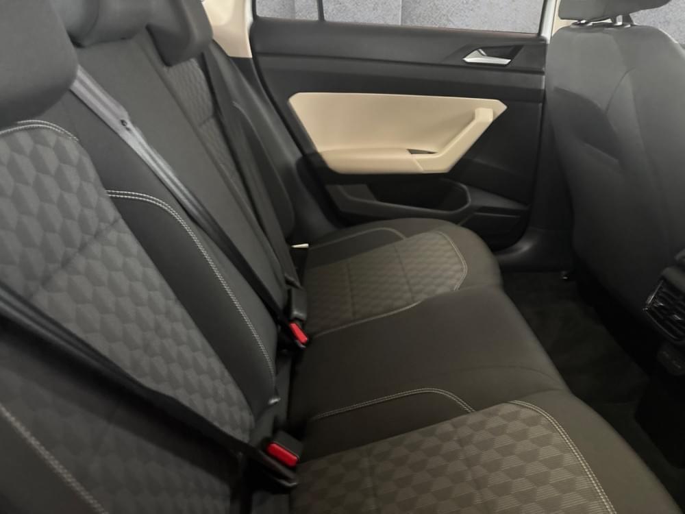 Volkswagen Polo Sedan 1.6 Life Tiptronic