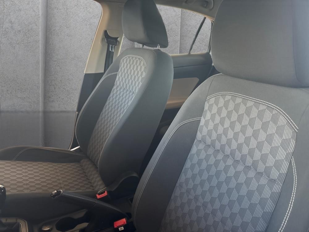 Volkswagen Polo Sedan 1.6 Base