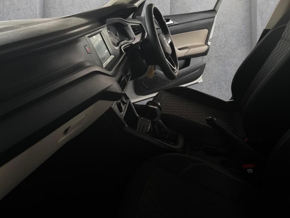 Volkswagen Polo Sedan 1.6 Tiptronic