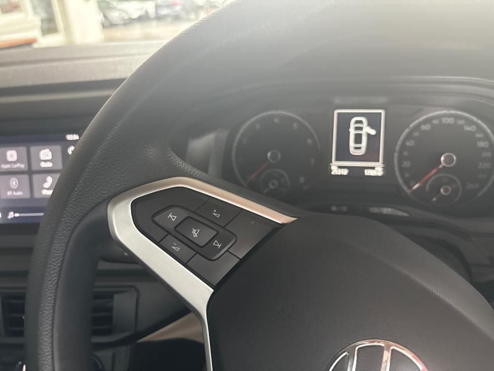 Volkswagen Polo Sedan 1.6 Tiptronic