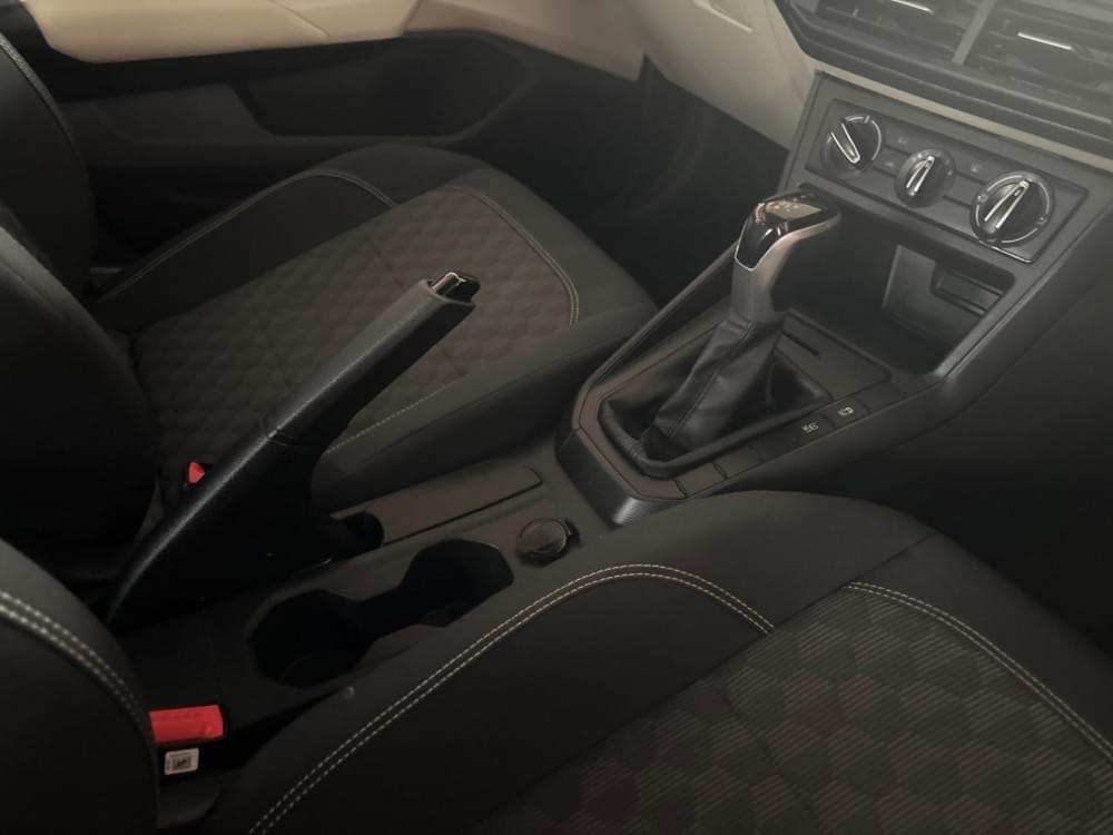Volkswagen Polo Sedan 1.6 Tiptronic