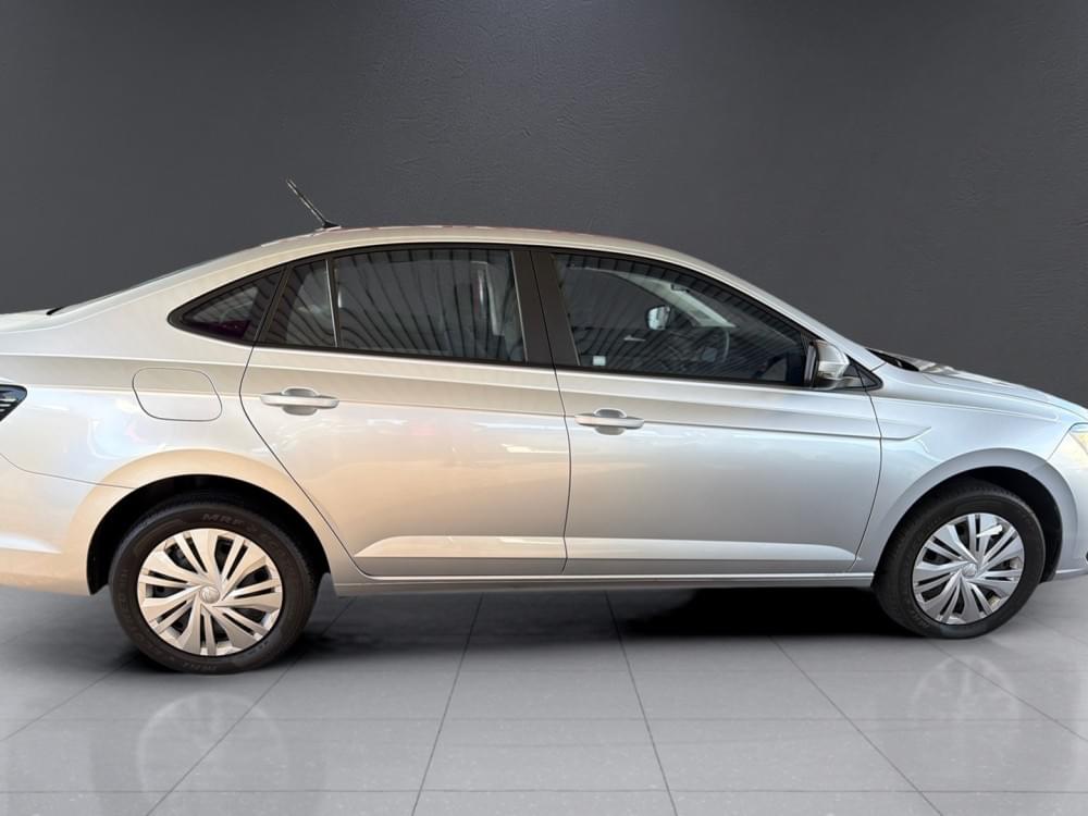 Volkswagen Polo Sedan 1.6 Tiptronic