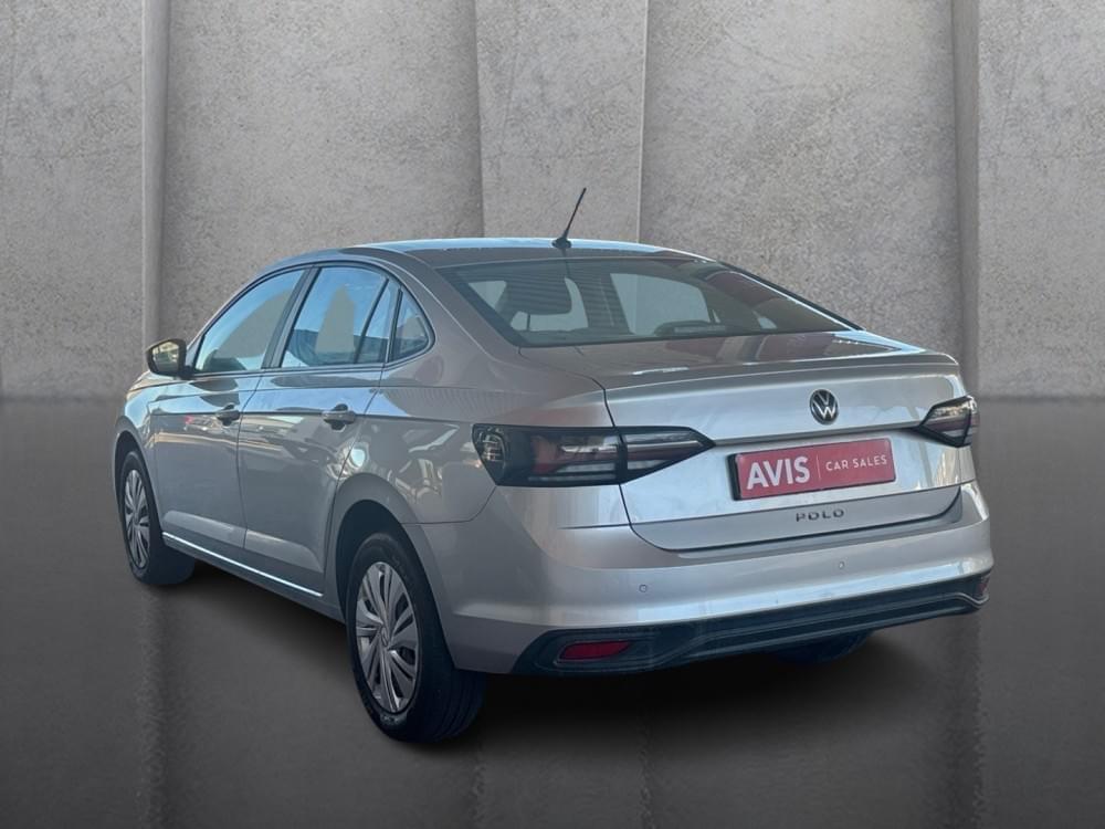 Volkswagen Polo Sedan 1.6 Base