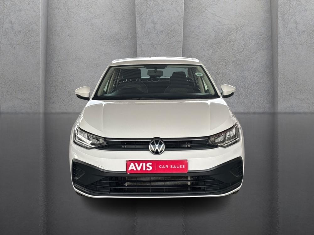 Volkswagen Polo Sedan 1.6 Base