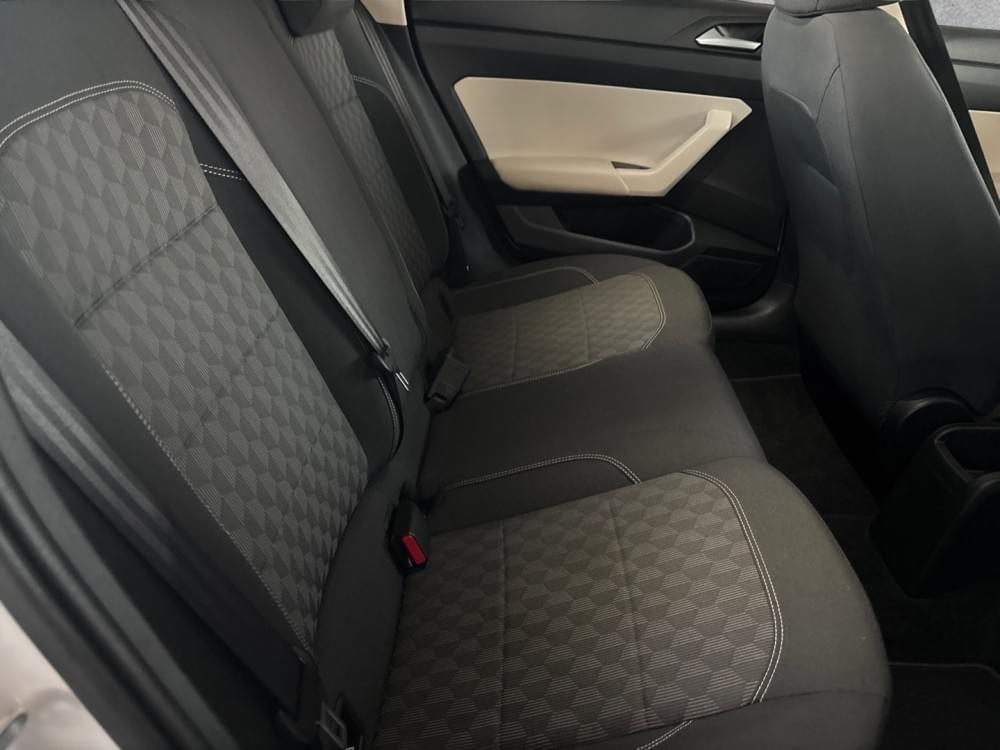 Volkswagen Polo Sedan 1.6 Base