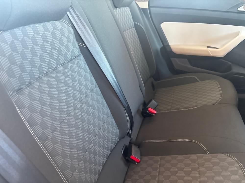 Volkswagen Polo Sedan 1.6 Tiptronic