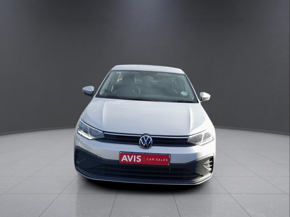 Volkswagen Polo Sedan 1.6 Base