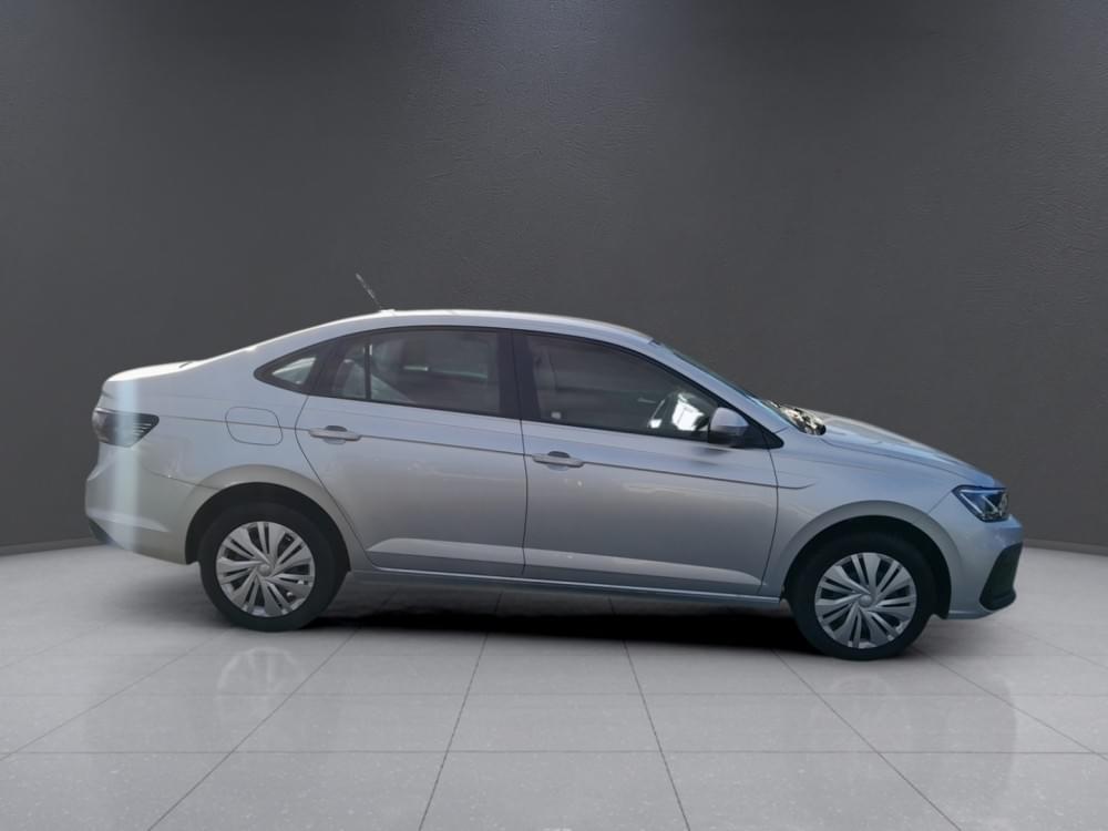 Volkswagen Polo Sedan 1.6 Base