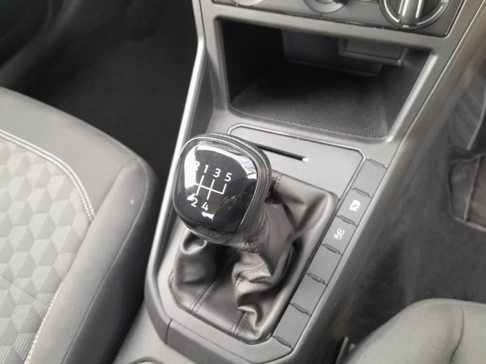 Volkswagen Polo Sedan 1.6 Base
