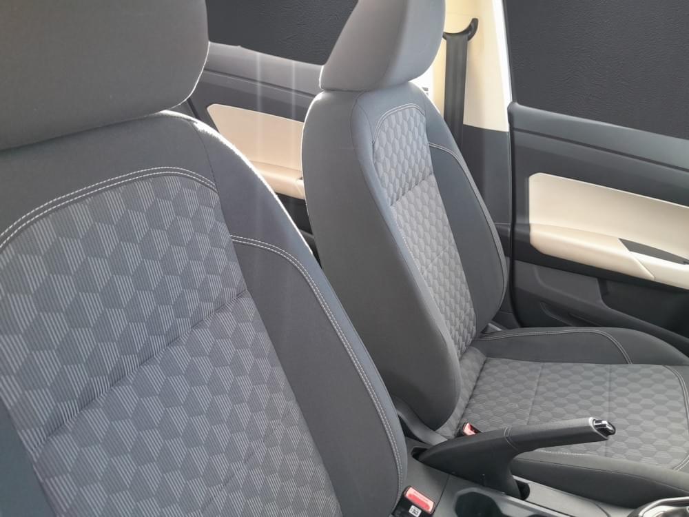 Volkswagen Polo Sedan 1.6 Base