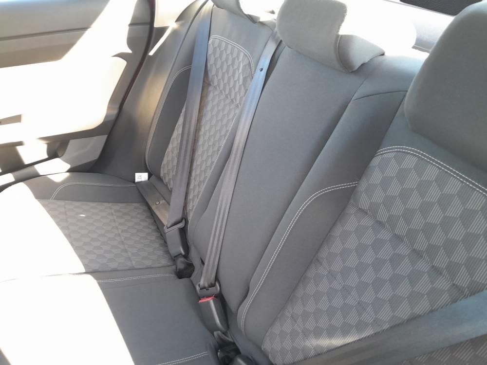 Volkswagen Polo Sedan 1.6 Base