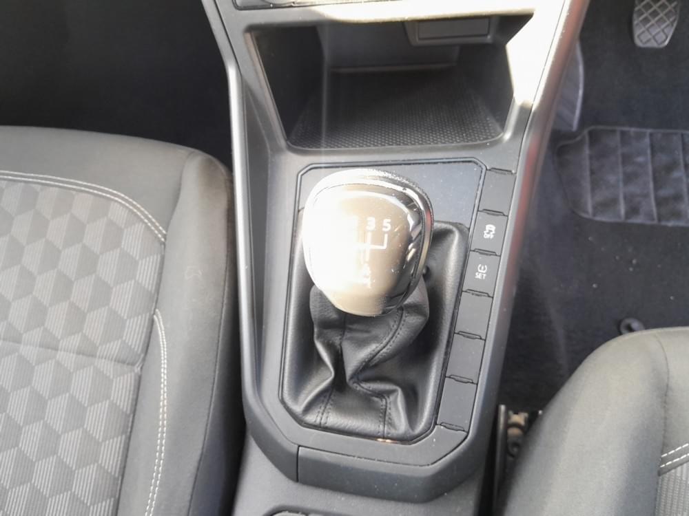 Volkswagen Polo Sedan 1.6 Base
