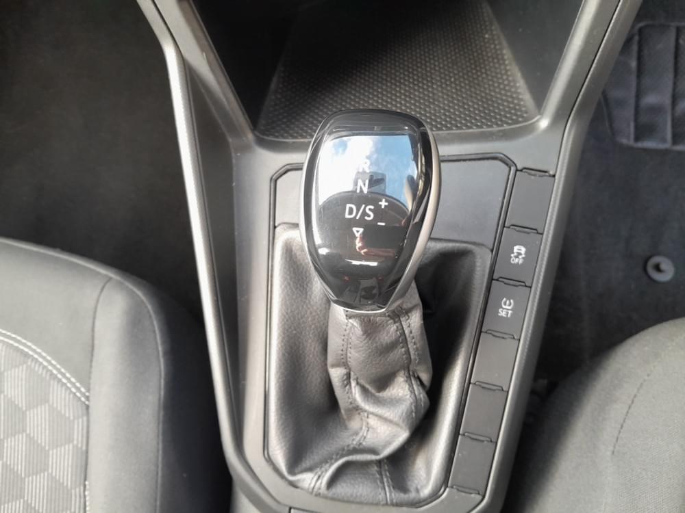 Volkswagen Polo Sedan 1.6 Tiptronic
