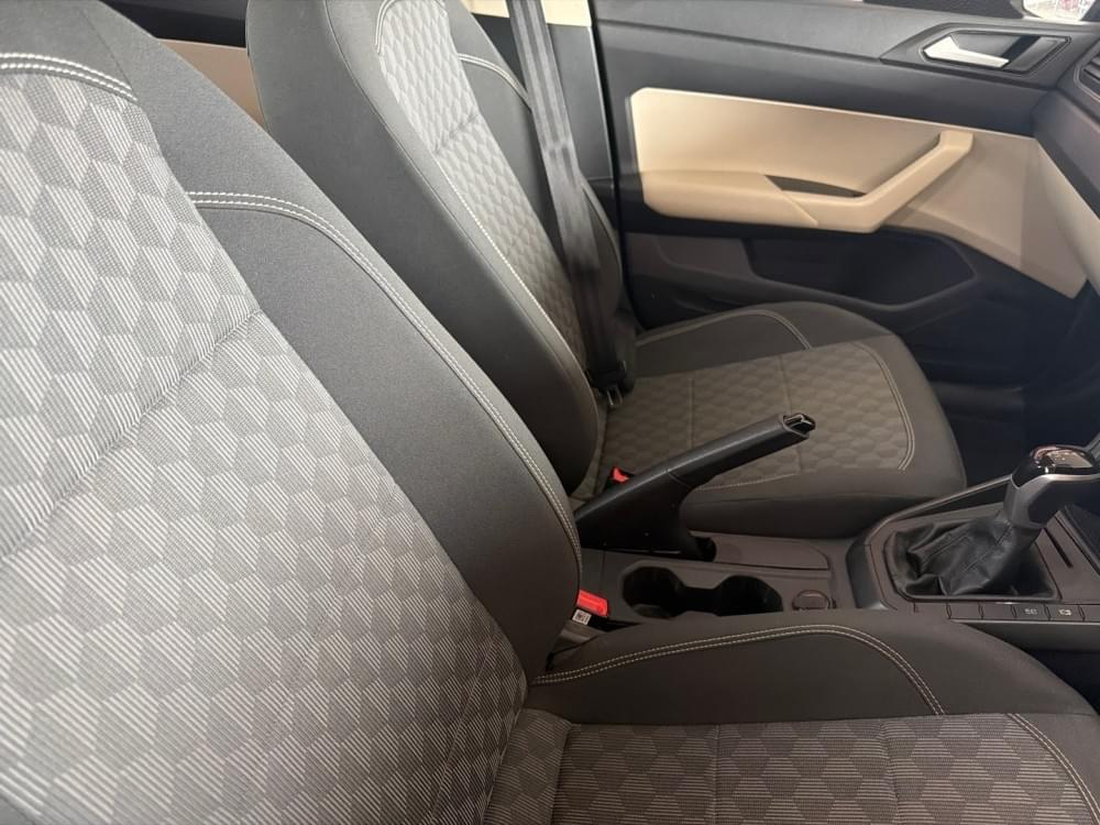 Volkswagen Polo Sedan 1.6 Tiptronic