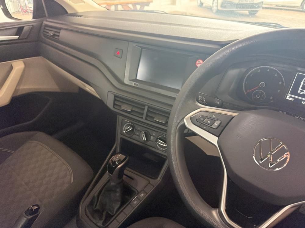 Volkswagen Polo Sedan 1.6 Tiptronic