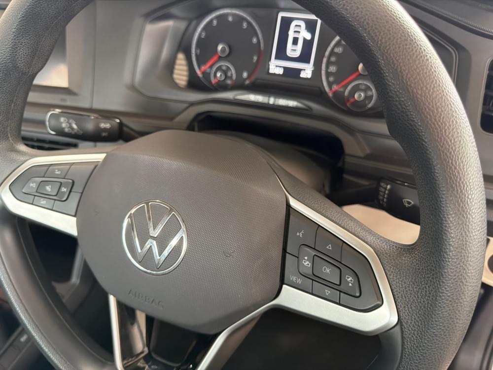 Volkswagen Polo Sedan 1.6 Tiptronic
