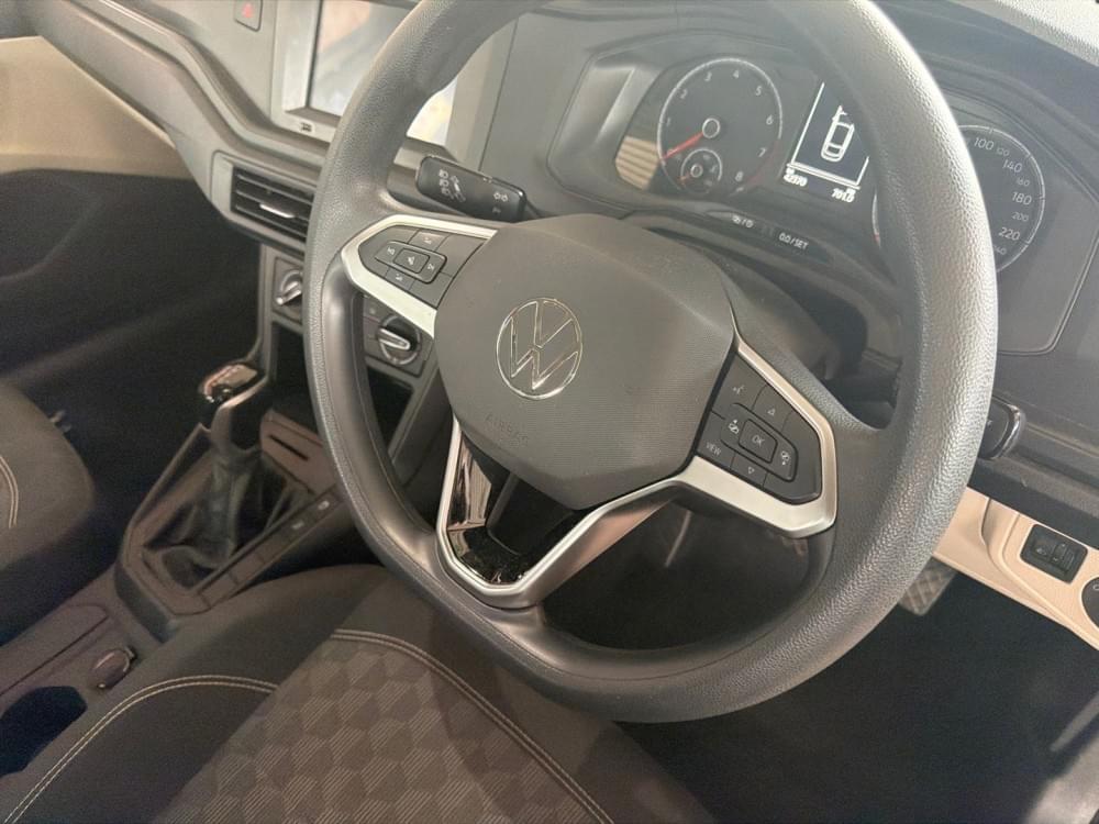 Volkswagen Polo Sedan 1.6 Tiptronic