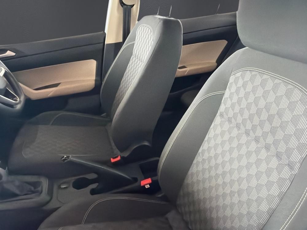 Volkswagen Polo Sedan 1.6 Tiptronic