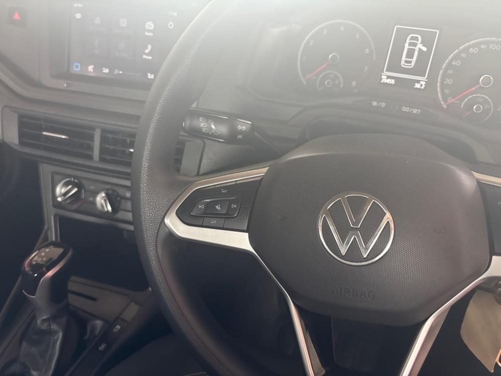Volkswagen Polo Sedan 1.6 Tiptronic