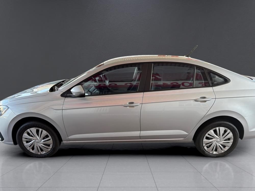 Volkswagen Polo Sedan 1.6 Base
