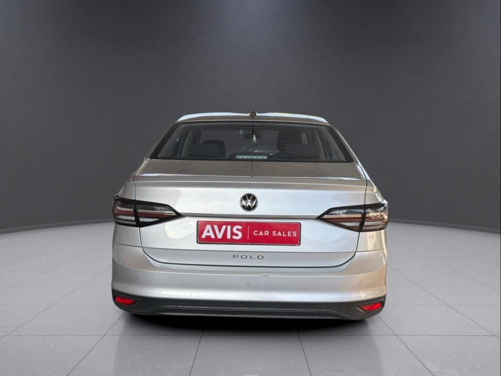 Volkswagen Polo Sedan 1.6 Base
