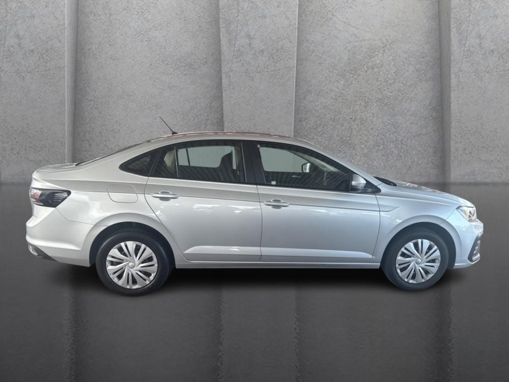 Volkswagen Polo Sedan 1.6 Base