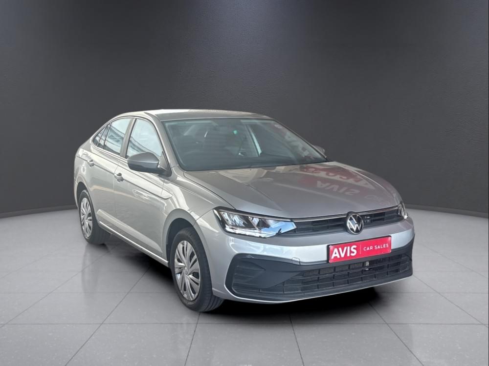 Volkswagen Polo Sedan 1.6 Base