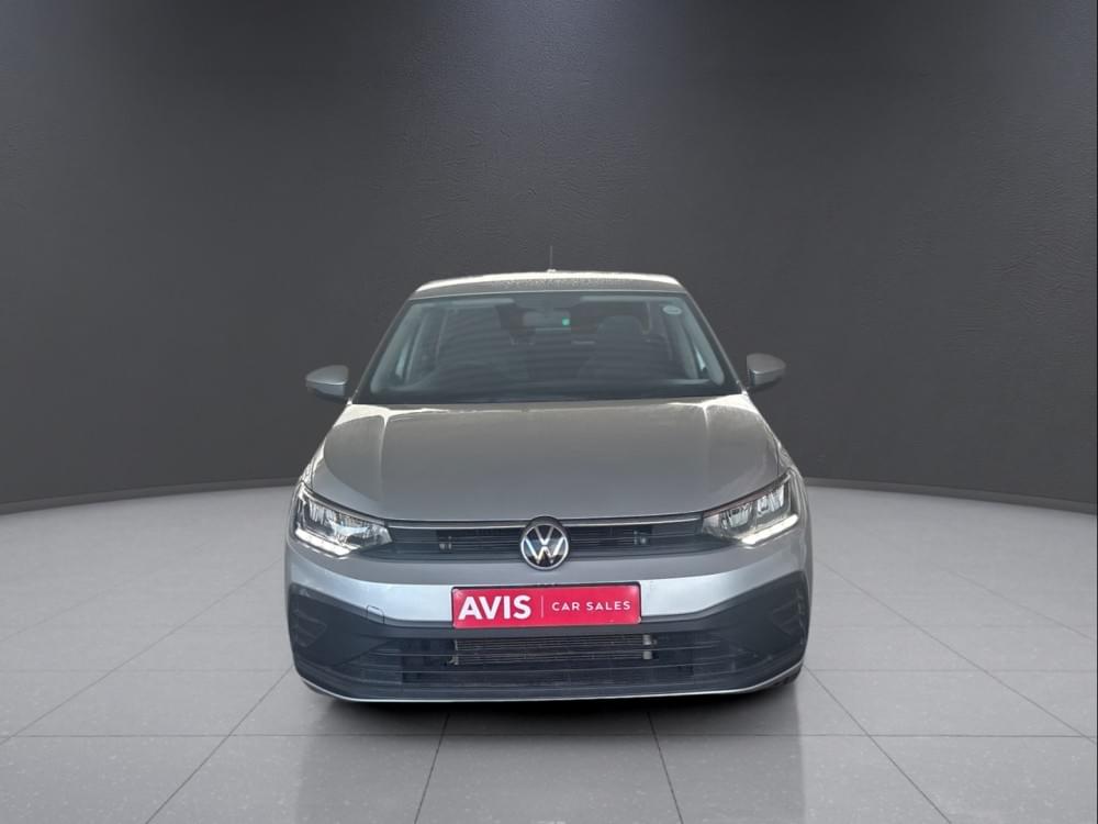 Volkswagen Polo Sedan 1.6 Base