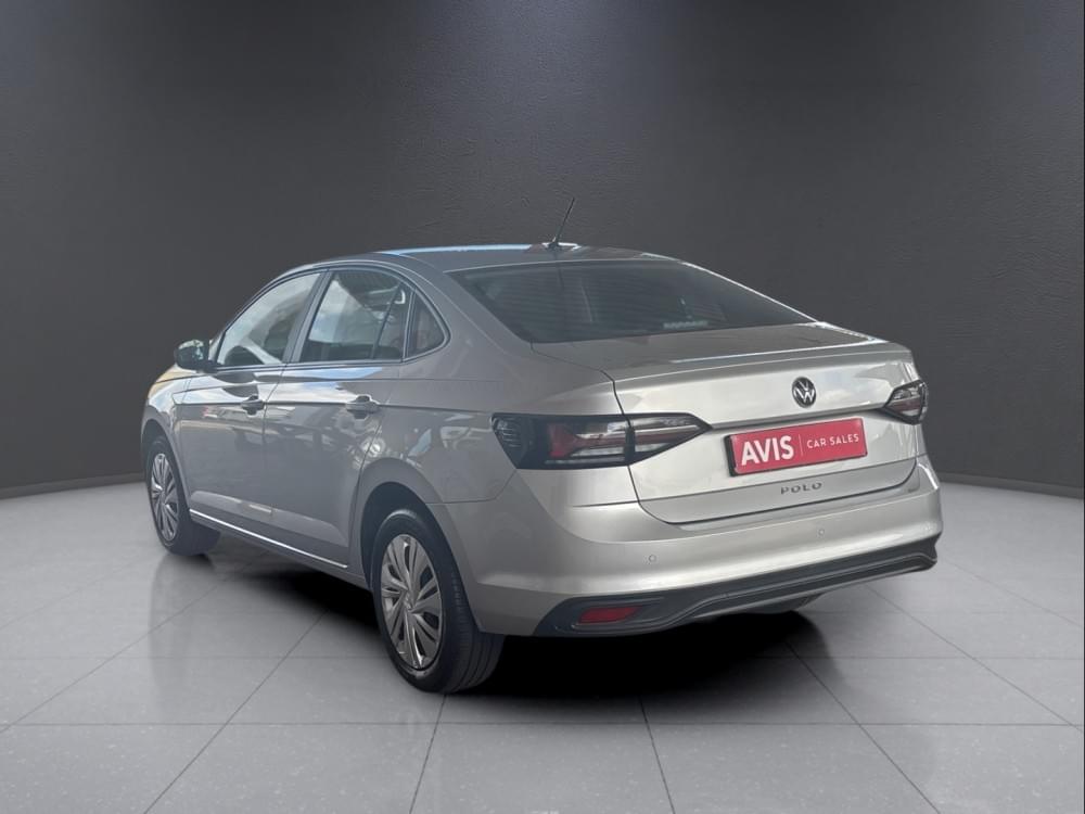 Volkswagen Polo Sedan 1.6 Base
