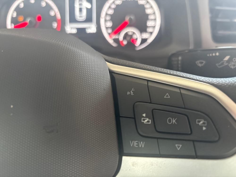 Volkswagen Polo Sedan 1.6 Base